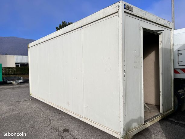 Cabane de chantier sanitaire (2 disponibles)