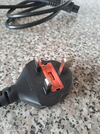 Câble d'alimentation 3 broches