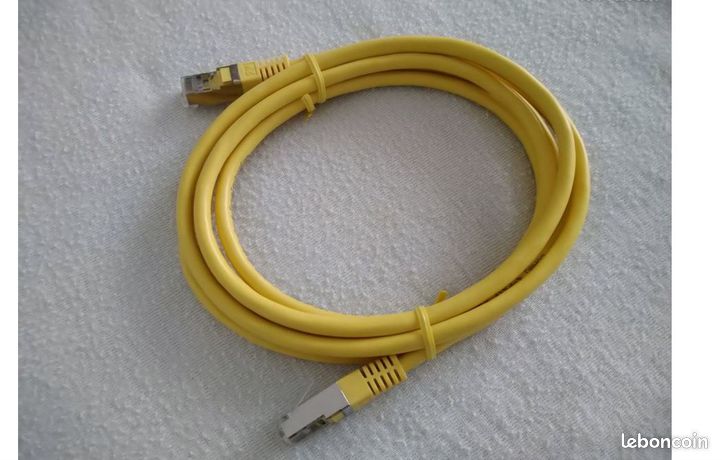 Câble éthernet RJ45 NEUF