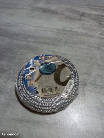 Câble pour montée descalier