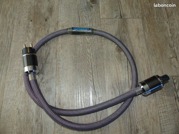 Câble secteur Sebkawire PCOCCA Ultime Gold