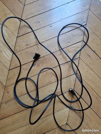 Cable VGA VGA mâle 5m 5mètres Marqué "E342987 AWM Style 20276 80°C 30V VW-1"