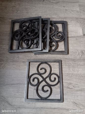 Cadre métal de porte