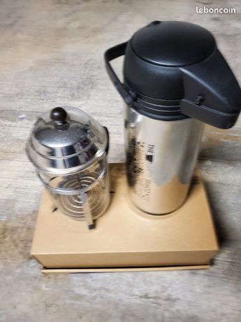 Cafetière à piston thermos
