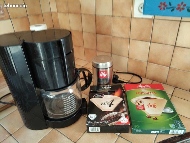 Cafetière BRAUN filtres offerts
