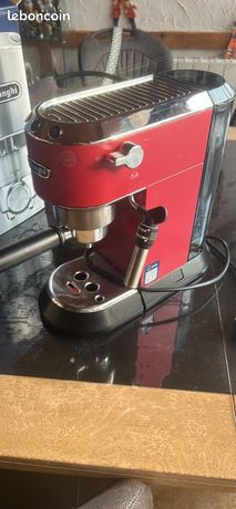 Cafetière délonghi Servie 2 trois fois