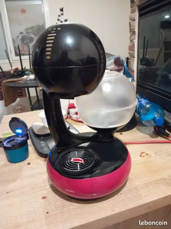 Cafetière dolce gusto en