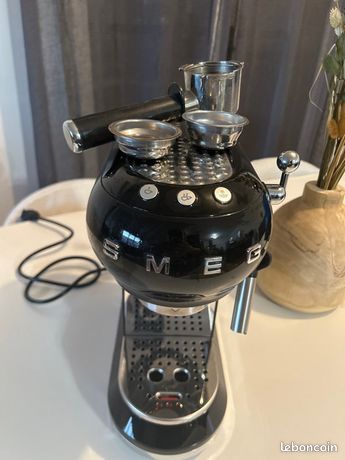 Cafetière expresso SMEG Très bon état