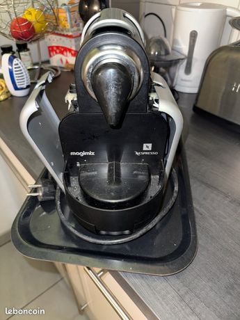 Cafetière Nespresso magimix pour Pièces