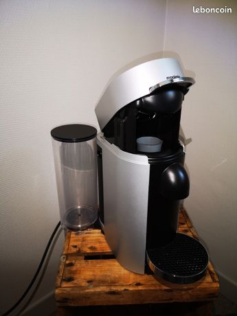 CAFETIÈRE NESPRESSO VERTUO by Magimix