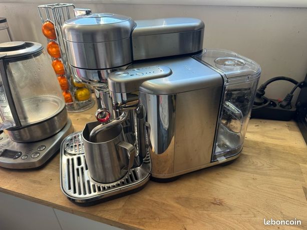 Cafetière nespresso vertuo creatista