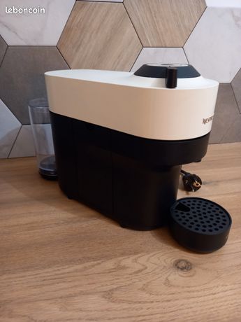 Cafetiere Nespresso vertuo pop