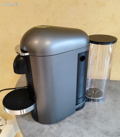 Cafetière NESPRESSO VERTUO
