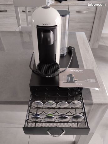 Cafetière Nespresso vertuo+