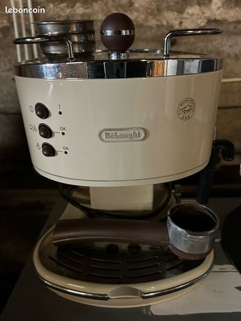 Cafetière percolateur DeLonghi