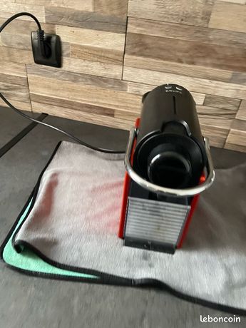 Cafetière pour pièce ou à réparer