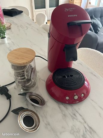 Cafetière rouge senseo Philips +18 dosettes