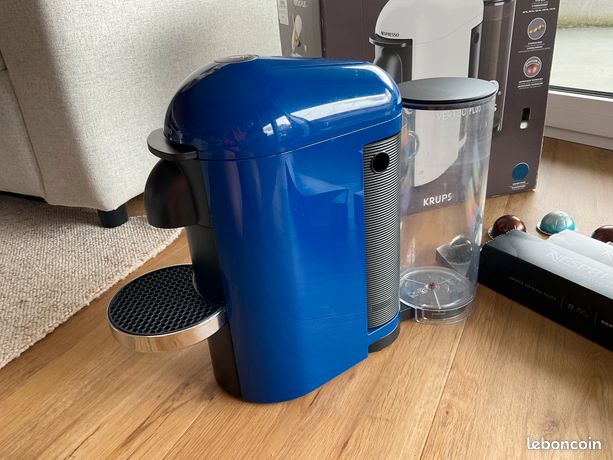 Cafetière à capsules Nespresso Vertuo Plus