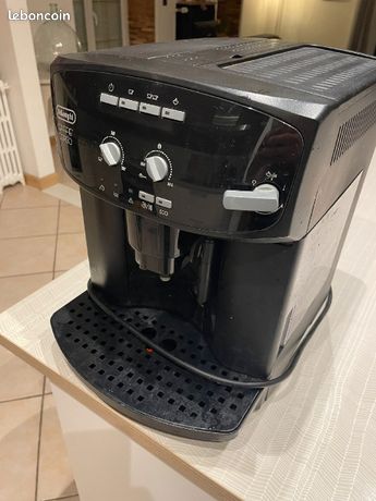 Cafetiere broyeur delonghi