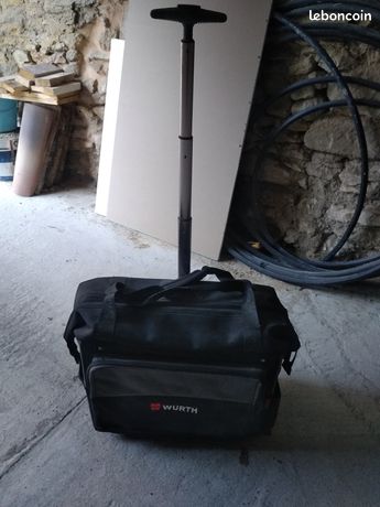 Caisse à outils à roulettes