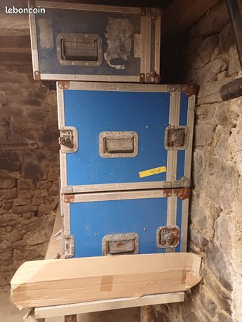 Caisses molletonnée à l’interieur