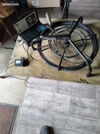 Camera d'inspection pour tuyauterie