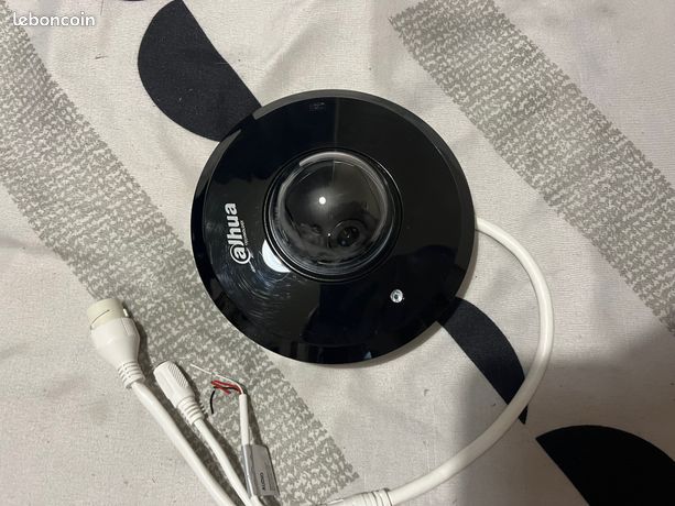 Caméra Dahua IP PTZ Motorisé 4MP 4x Starlight IR WizSense SD1A404DB-GNY