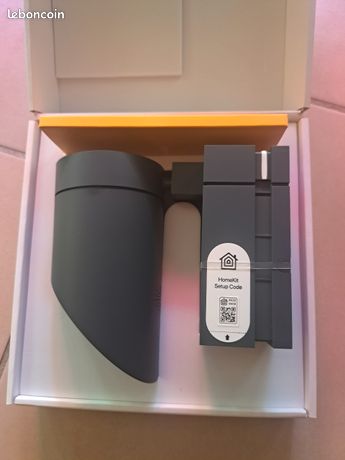 Caméra de vidéo surveillance connecté neuf Somfy