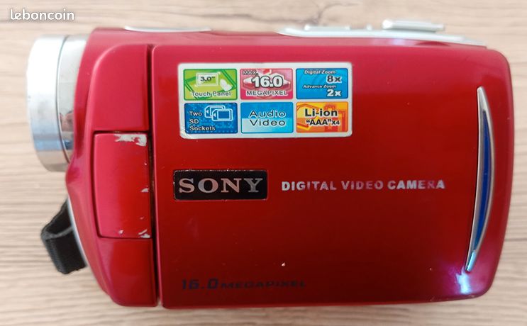 Caméra numérique SONY DVC slim 16 megapixel