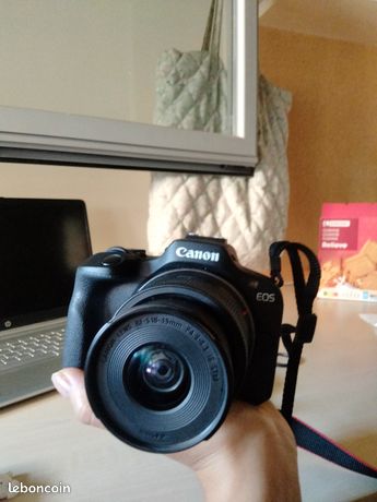 Caméra canon R100