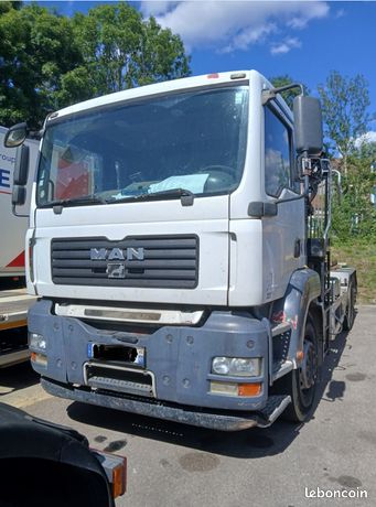 Camion ampliroll grue