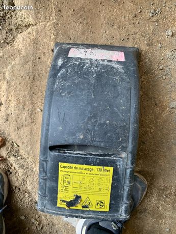 Capot bétonnière Guy Noel