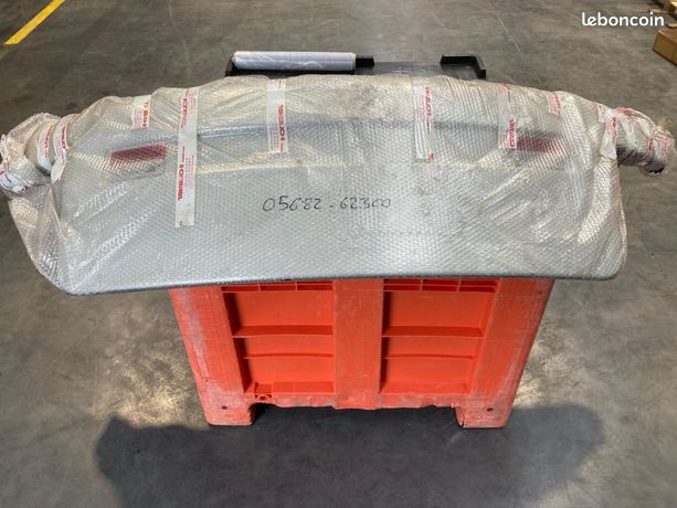 Capot moteur TAKEUCHI TB175