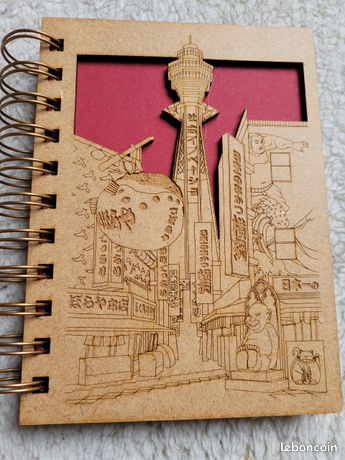 Carnet couverture en bois neuf