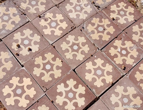 Carreaux de ciment ancien