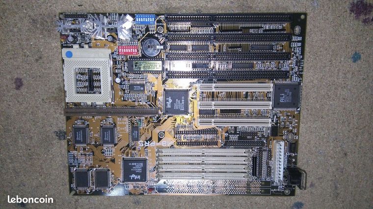 Carte mère ABIT AB-PR5 REV 1.03 socket 7