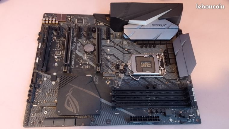 Carte mère ASUS STRIX Z370-F GAMING Socket 1151