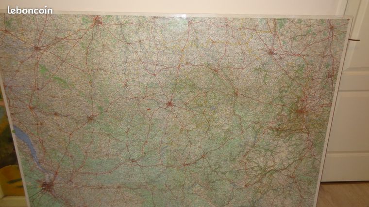Carte routière fibre verre LIMOGES et +ou- 200km autour. 1800x1200mm