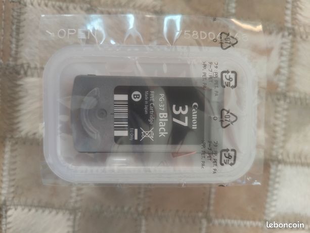 Cartouche Canon PG37