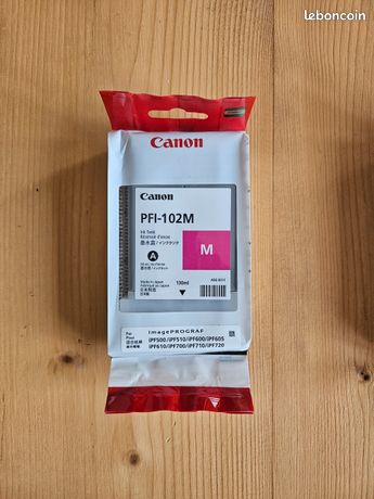 Cartouche encre CANON PFI-102M