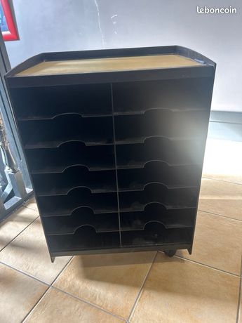 Casier de rangement trieur