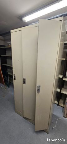 Casier vestiaire metallique