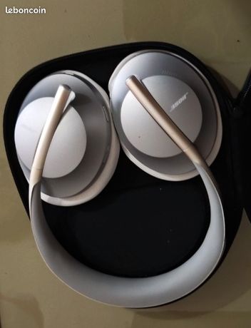 Casque Bose headphones 700
