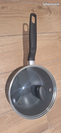 Casserole avec couvercle