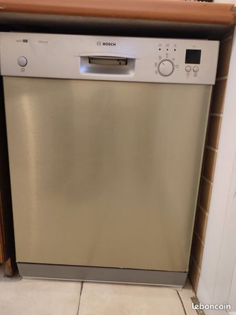 Cause changement de cuisine vends lave vaisselle bosh