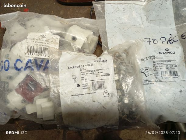 Cavalier pour tole de bardage