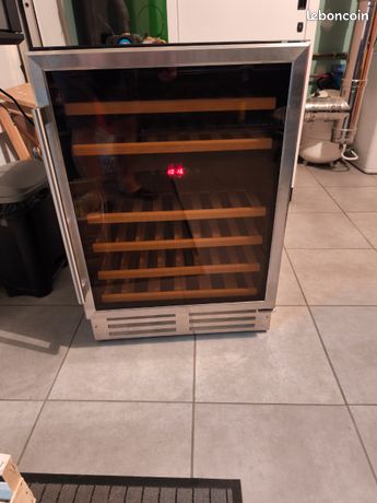 Cave a vin encastrable CAVIST 46