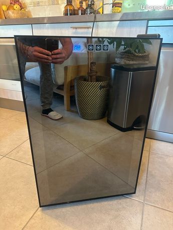 Cave à vin thermoelectric