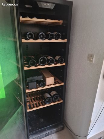 Cave a vin vinilux 240 bouteilles