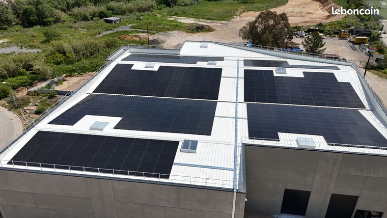 Centrale solaire 100 kWc Toiture bac acier Trina Solar / Huawei